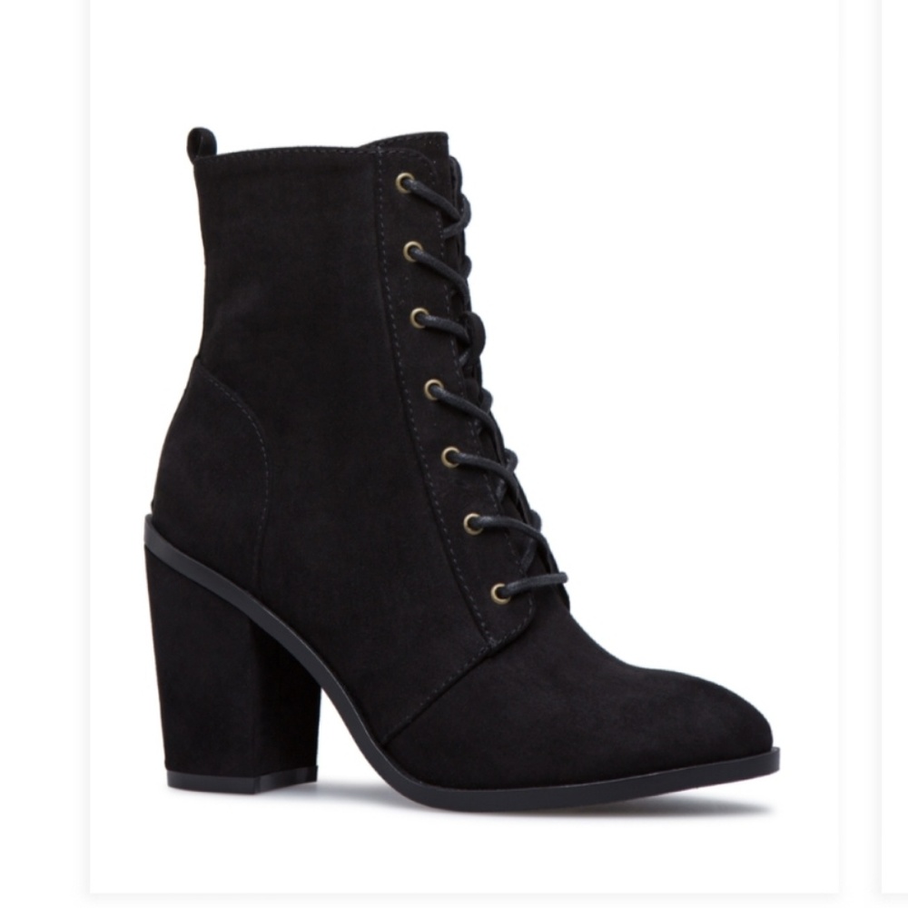 {Chunk Heel Lace Up Booties}